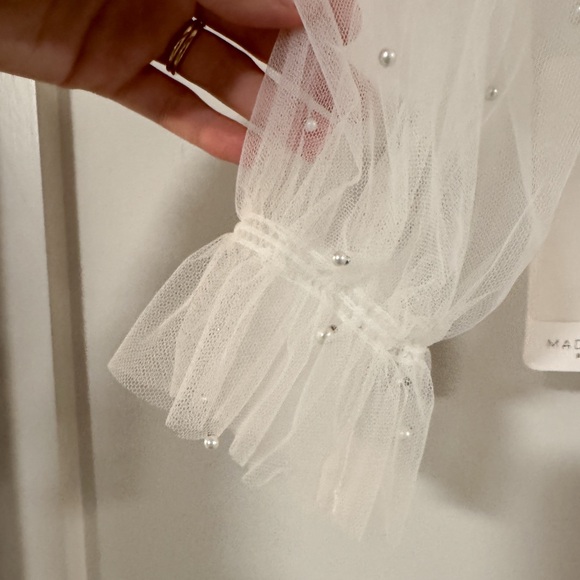 Madi Lane Bridal Aiden Jacket, Size 8, Ivory - Picture 5 of 6